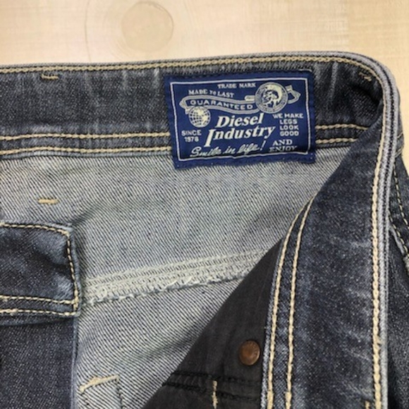 Diesel Button Fly Denim Jean Shorts - Picture 5 of 7